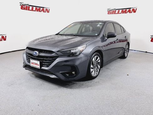 Used 2025 Subaru Legacy Limited image 3