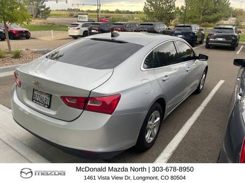 Used 2021 Chevrolet Malibu LS FWD image 3