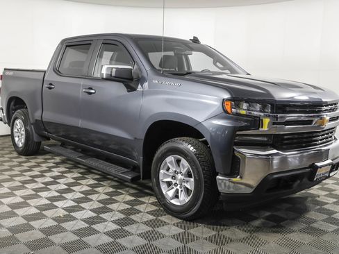 Used 2021 Chevrolet Silverado 1500 LT image 10