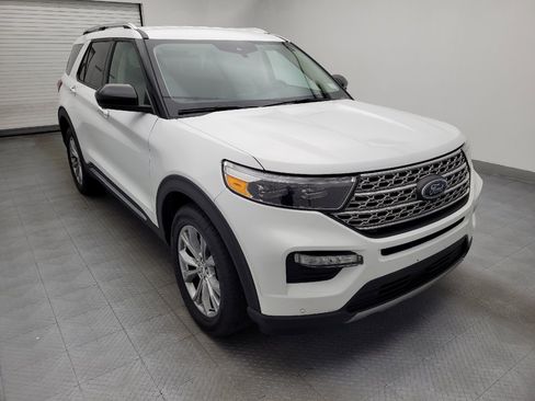Used 2023 Ford Explorer Limited AWD/4WD image 13
