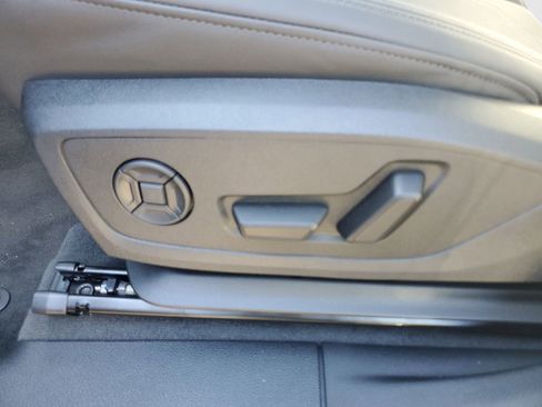 New 2025 Audi Q3 2.0T Premium image 22