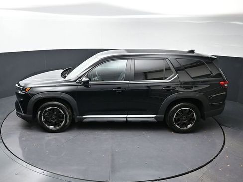 Certified 2025 Honda Pilot EX-L image 33