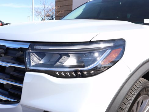 New 2026 Ford Explorer Active w/ Active Comfort Package image 14