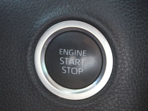 Used 2022 Toyota Tundra SR5 image 7