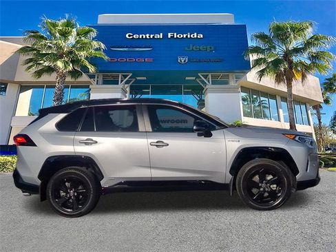 Used 2021 Toyota RAV4 XSE image 4