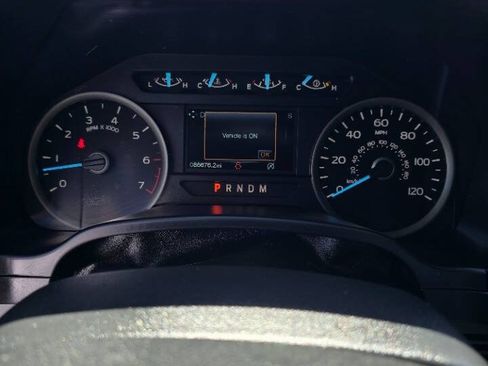 Used 2020 Ford F150 XLT w/ Equipment Group 302A Luxury AWD/4WD image 16