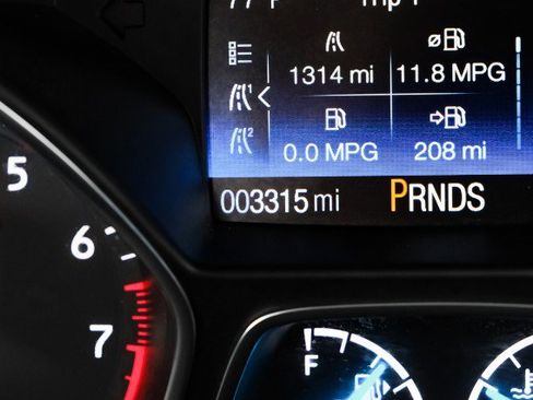 Used 2018 Ford Escape SE w/ SE Sync 3 Package AWD/4WD image 19