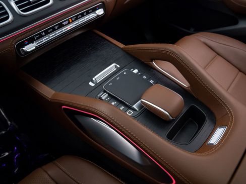 Used 2025 Mercedes-Benz GLE 350 4MATIC image 12