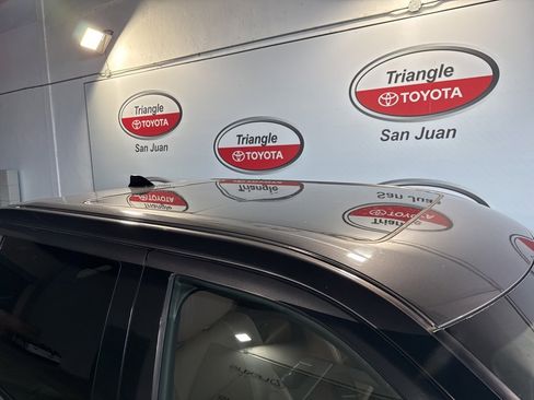 Used 2022 Toyota Tundra 1794 Edition image 9