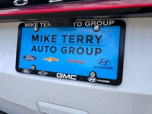 Used 2024 Dodge Durango GT image 17