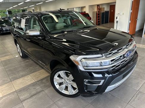 Used 2024 Ford Expedition Max Platinum AWD/4WD image 13