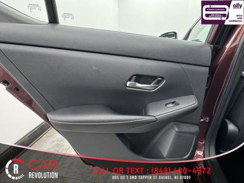 Used 2022 Nissan Sentra SV image 38