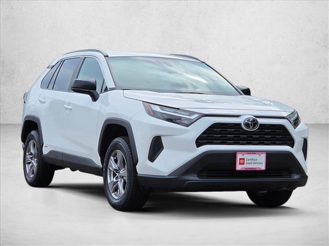 Certified 2025 Toyota RAV4 LE AWD/4WD image 3