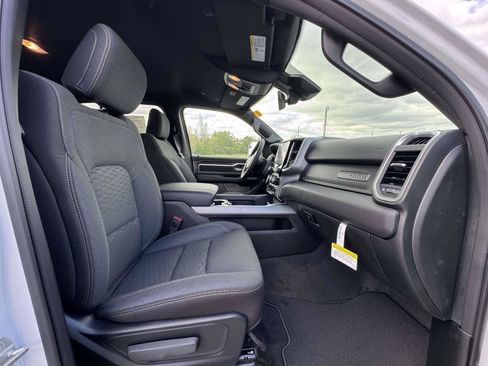 New 2026 RAM 1500 Big Horn w/ Night Edition AWD/4WD image 17