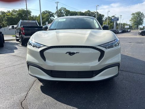 Used 2025 Ford Mustang Mach-E Select AWD/4WD image 3