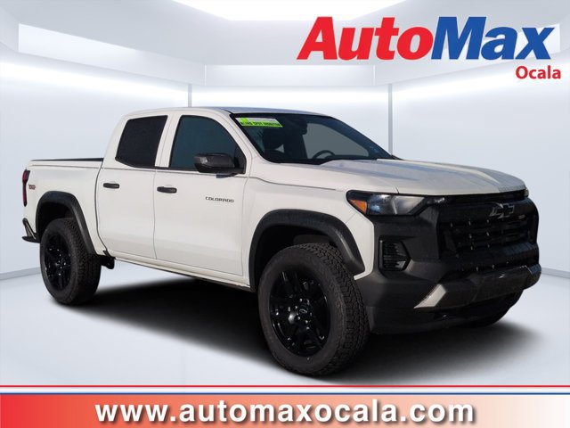 Used 2025 Chevrolet Colorado Trail Boss AWD/4WD image 1