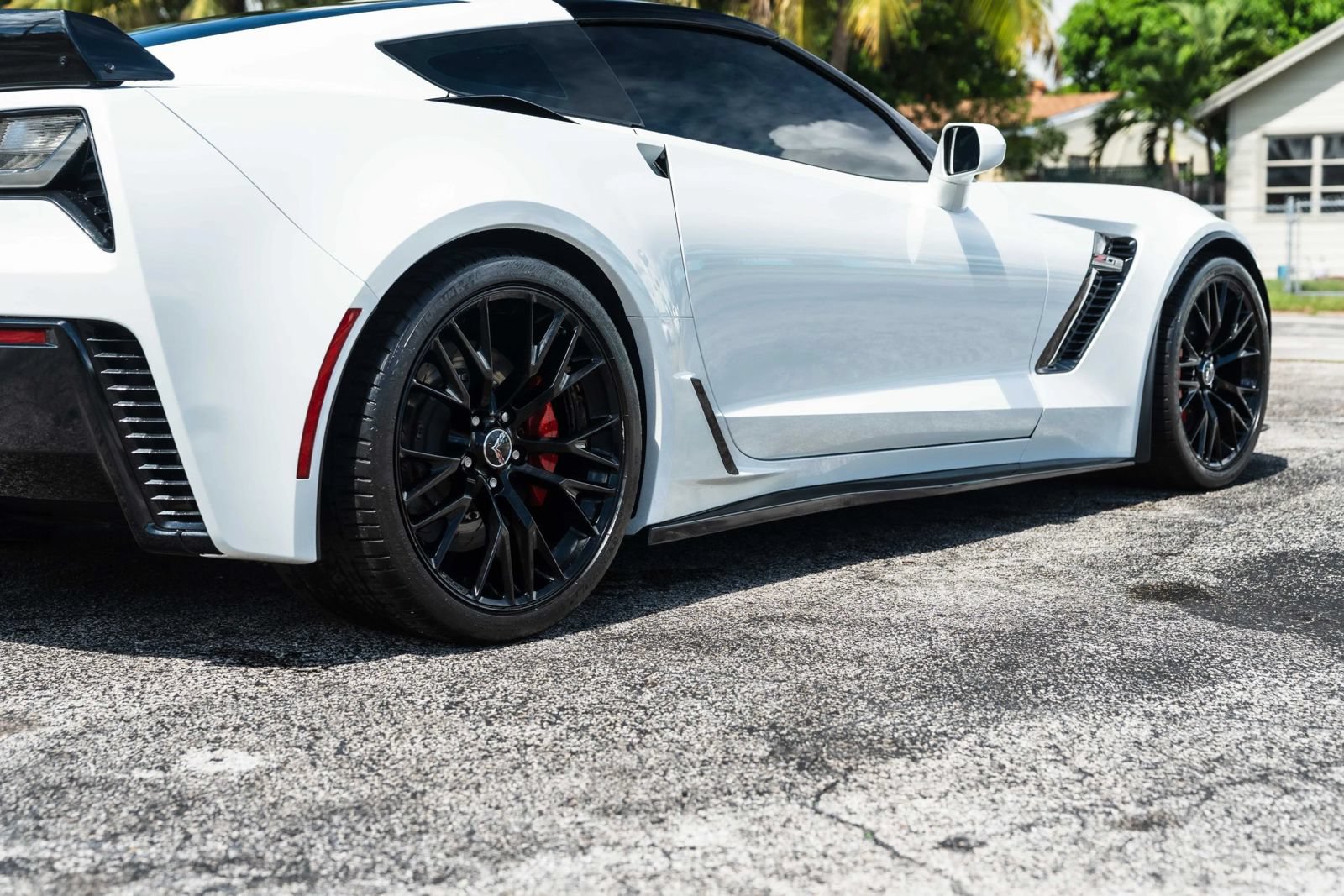 Used 2016 Chevrolet Corvette Z06 RWD image 5