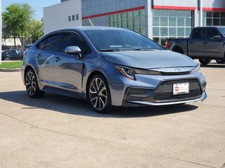 Used 2020 Toyota Corolla SE w/ SE Premium Package video 2