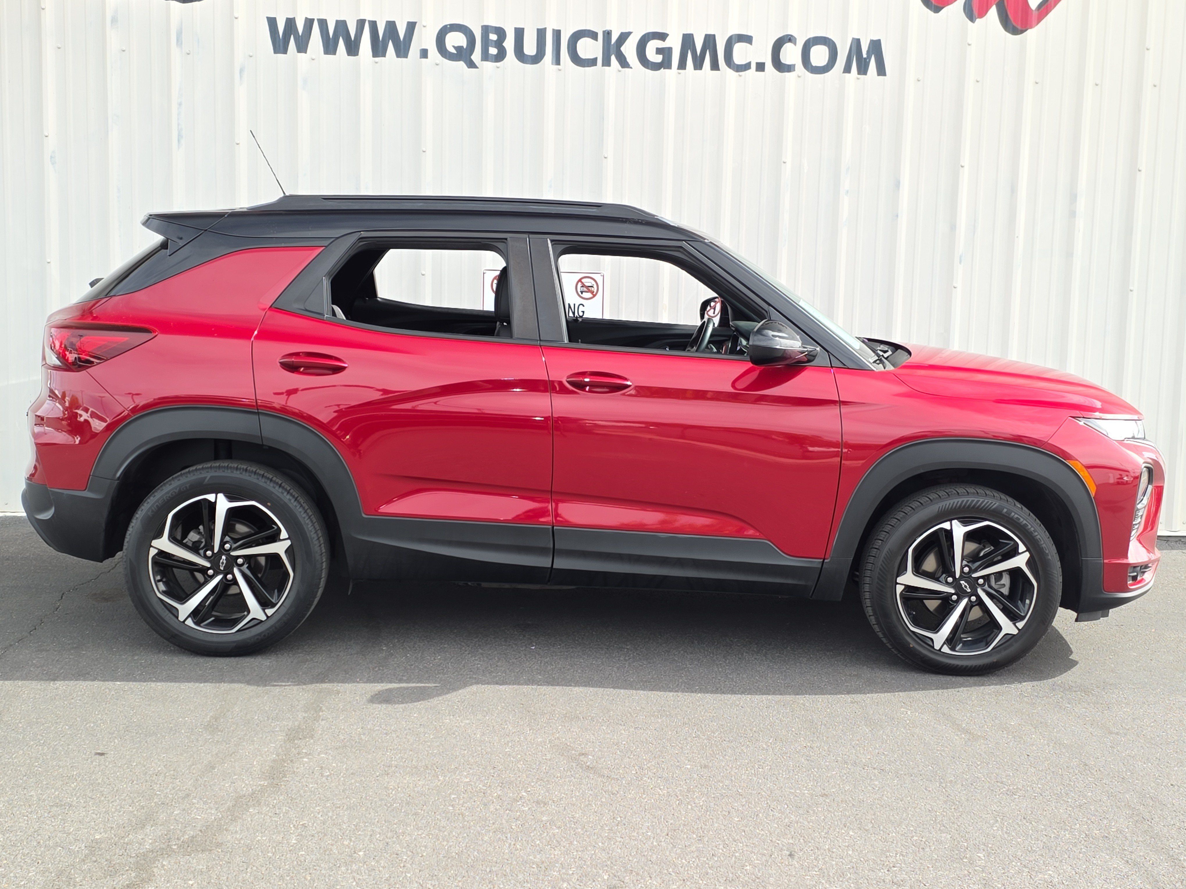 Used 2021 Chevrolet TrailBlazer RS w/ Convenience Package AWD/4WD image 8
