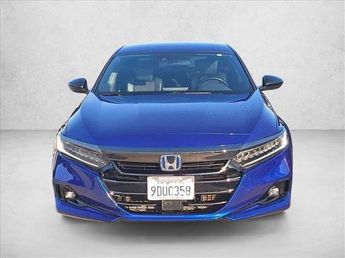 Used 2022 Honda Accord Sport image 2