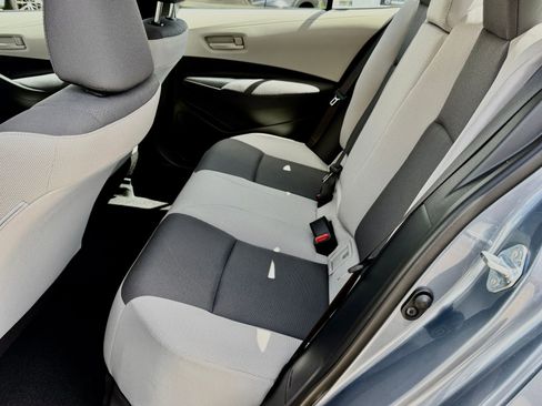 Used 2026 Toyota Corolla LE w/ Carpet Mat Package (TMS) FWD image 39