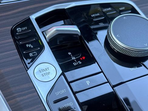 New 2026 BMW X5 xDrive50e AWD/4WD image 25