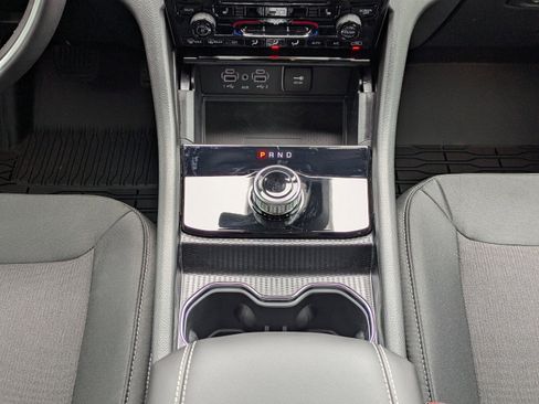New 2026 Jeep Grand Cherokee Laredo X RWD image 20