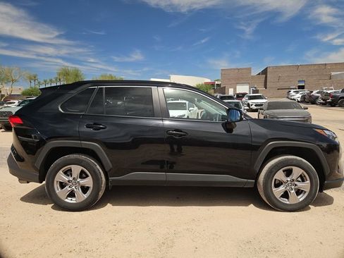 Used 2025 Toyota RAV4 XLE FWD image 4