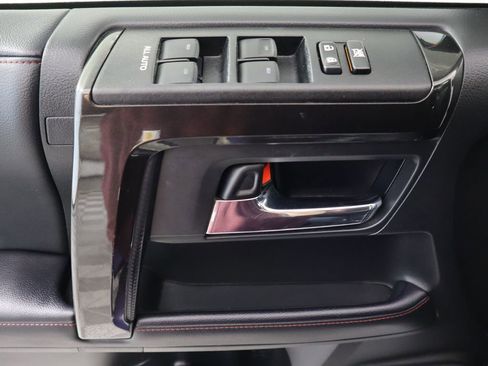 Used 2021 Toyota 4Runner TRD Off-Road image 24