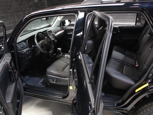 Used 2018 Toyota 4Runner TRD Pro AWD/4WD image 55