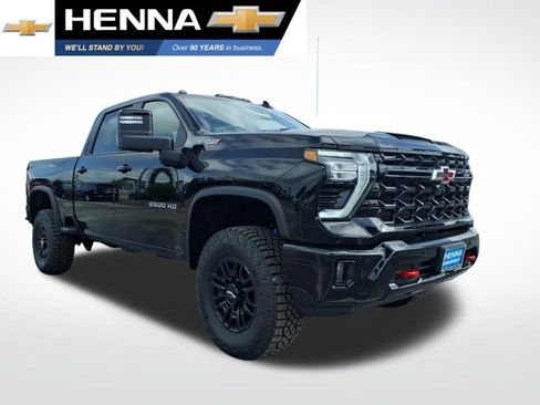 New 2026 Chevrolet Silverado 2500 ZR2 AWD/4WD image 1