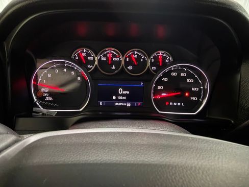Used 2020 Chevrolet Silverado 1500 LT w/ All-Star Edition AWD/4WD image 18
