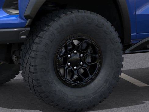 New 2026 Chevrolet Colorado ZR2 w/ ZR2 Bison Edition image 9