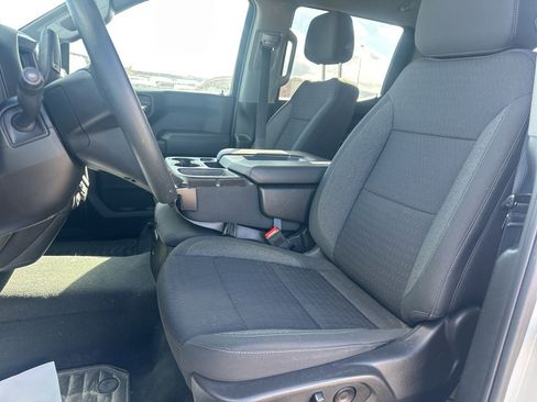 Used 2024 GMC Sierra 1500 Pro w/ Graphite Edition image 9