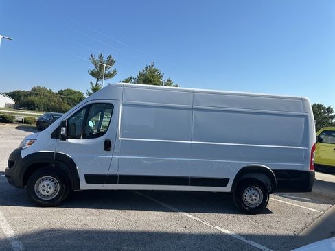 New 2026 RAM ProMaster 3500 w/ Power Group image 18