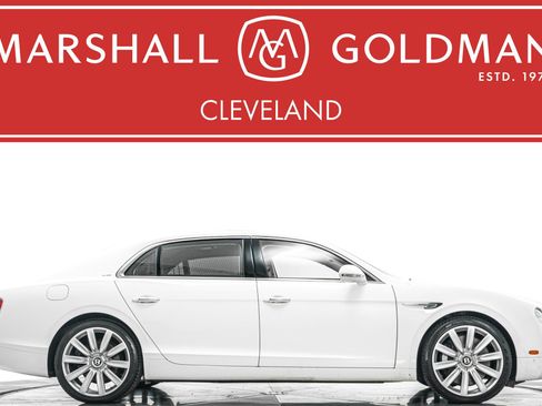 Used 2017 Bentley Flying Spur W12 AWD/4WD image 1