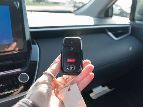 New 2026 Toyota Corolla Cross LE image 15