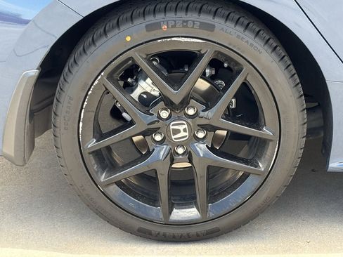 Certified 2025 Honda Civic Sport image 7