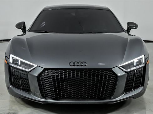 Used 2017 Audi R8 V10 plus AWD/4WD image 5