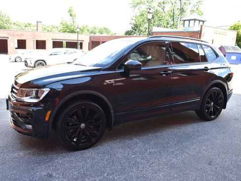 Used 2021 Volkswagen Tiguan SE R-Line AWD/4WD image 7
