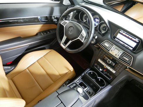 Used 2015 Mercedes-Benz E 400 4MATIC Coupe image 9
