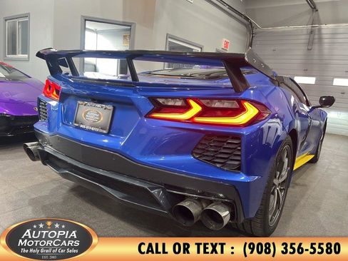 Used 2020 Chevrolet Corvette Stingray Premium Cpe w/ 3LT Preferred Equipment Group image 27
