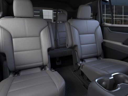 New 2026 GMC Acadia Elevation w/ Elevation Premium Package FWD image 17