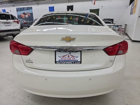 Used 2014 Chevrolet Impala LT w/ Convenience Package FWD image 5