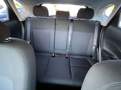 Used 2025 Hyundai Kona SEL image 38