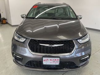 Used 2021 Chrysler Pacifica Limited w/ Premium & Safety Sphere Group AWD/4WD video 2