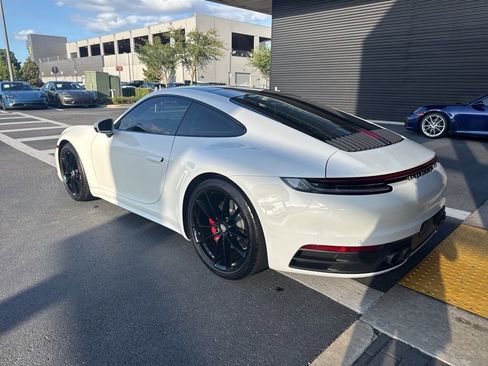 Certified 2024 Porsche 911 Carrera 4S w/ Premium Package AWD/4WD image 3