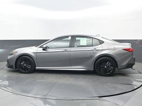 Used 2026 Toyota Camry SE image 21