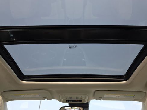 Used 2023 Chevrolet Malibu LT w/ LPO, Floor Liner Package FWD image 12