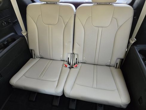 Used 2023 Kia Sorento SX FWD image 26